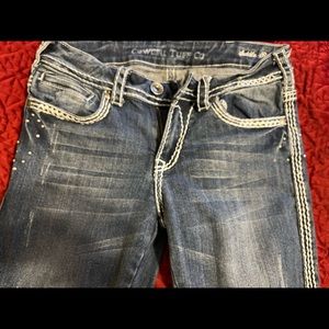 Cowgirl tuff saddle ready size 27